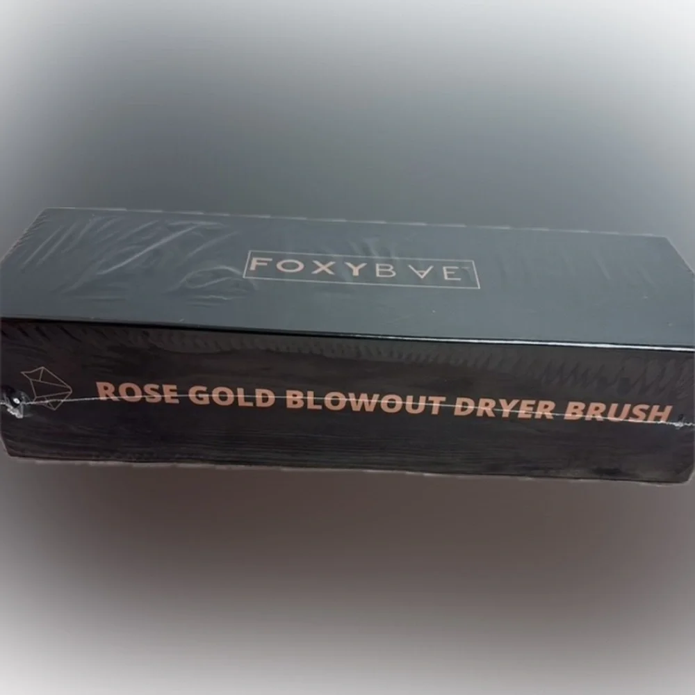 New FoxyBae Rose Gold Blowout Dryer Brush Pro
